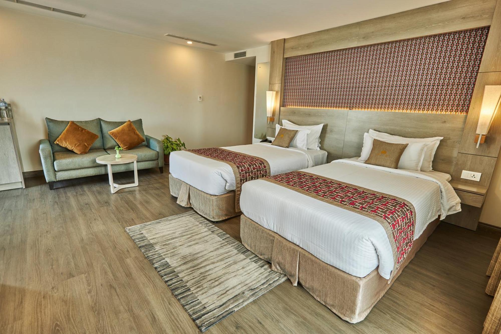 Hotel Crowne Imperial Kathmandu Exteriör bild