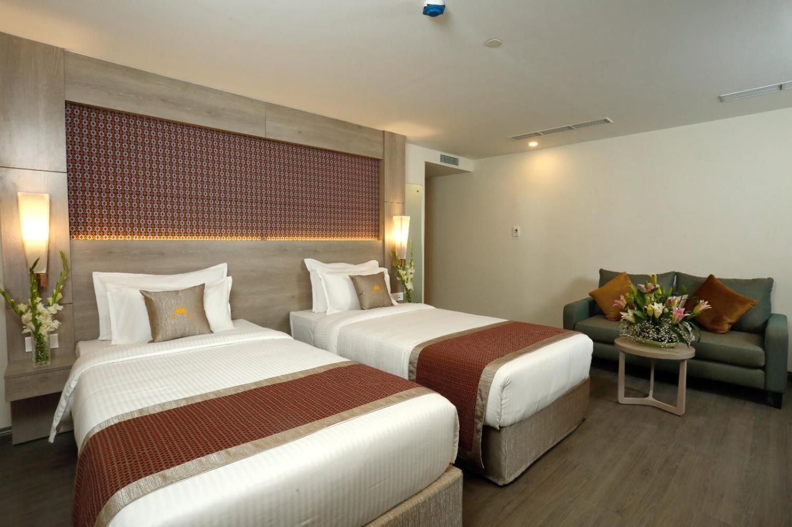 Hotel Crowne Imperial Kathmandu Exteriör bild