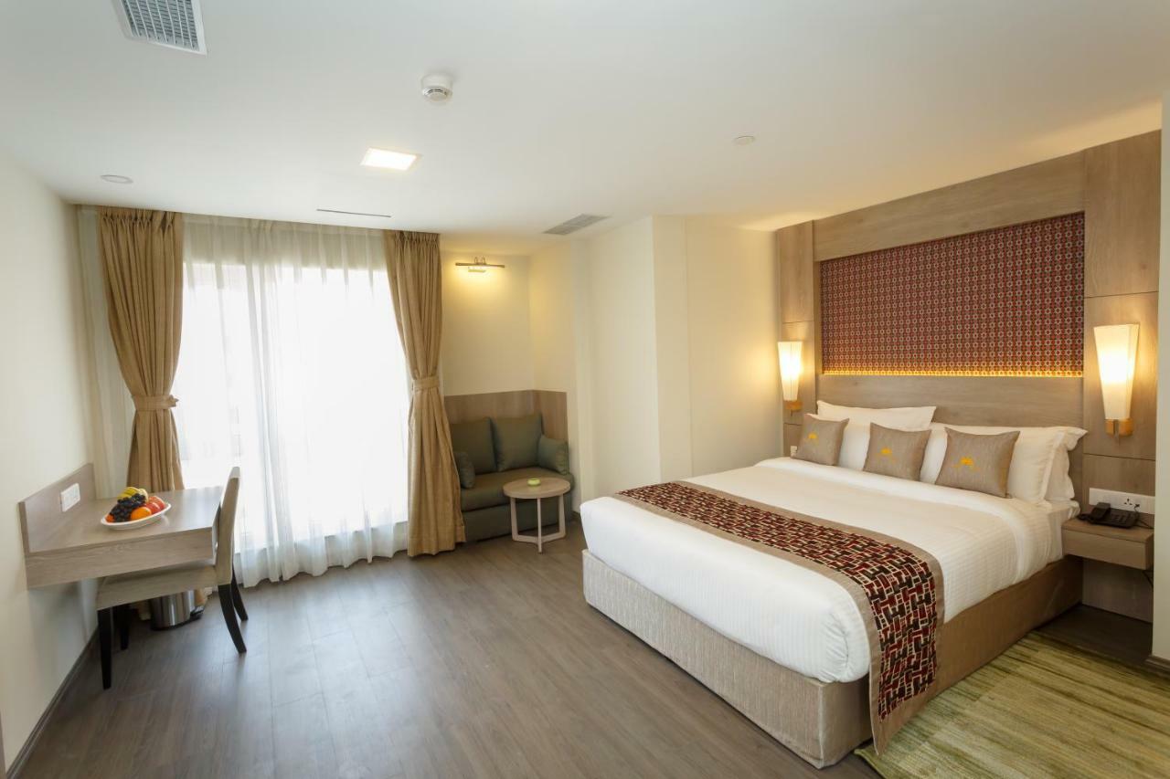 Hotel Crowne Imperial Kathmandu Exteriör bild
