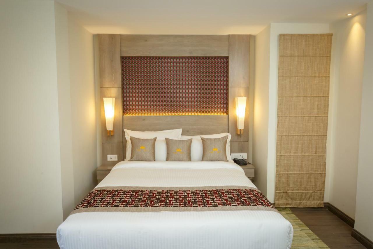 Hotel Crowne Imperial Kathmandu Exteriör bild