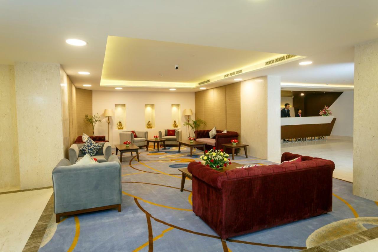 Hotel Crowne Imperial Kathmandu Exteriör bild