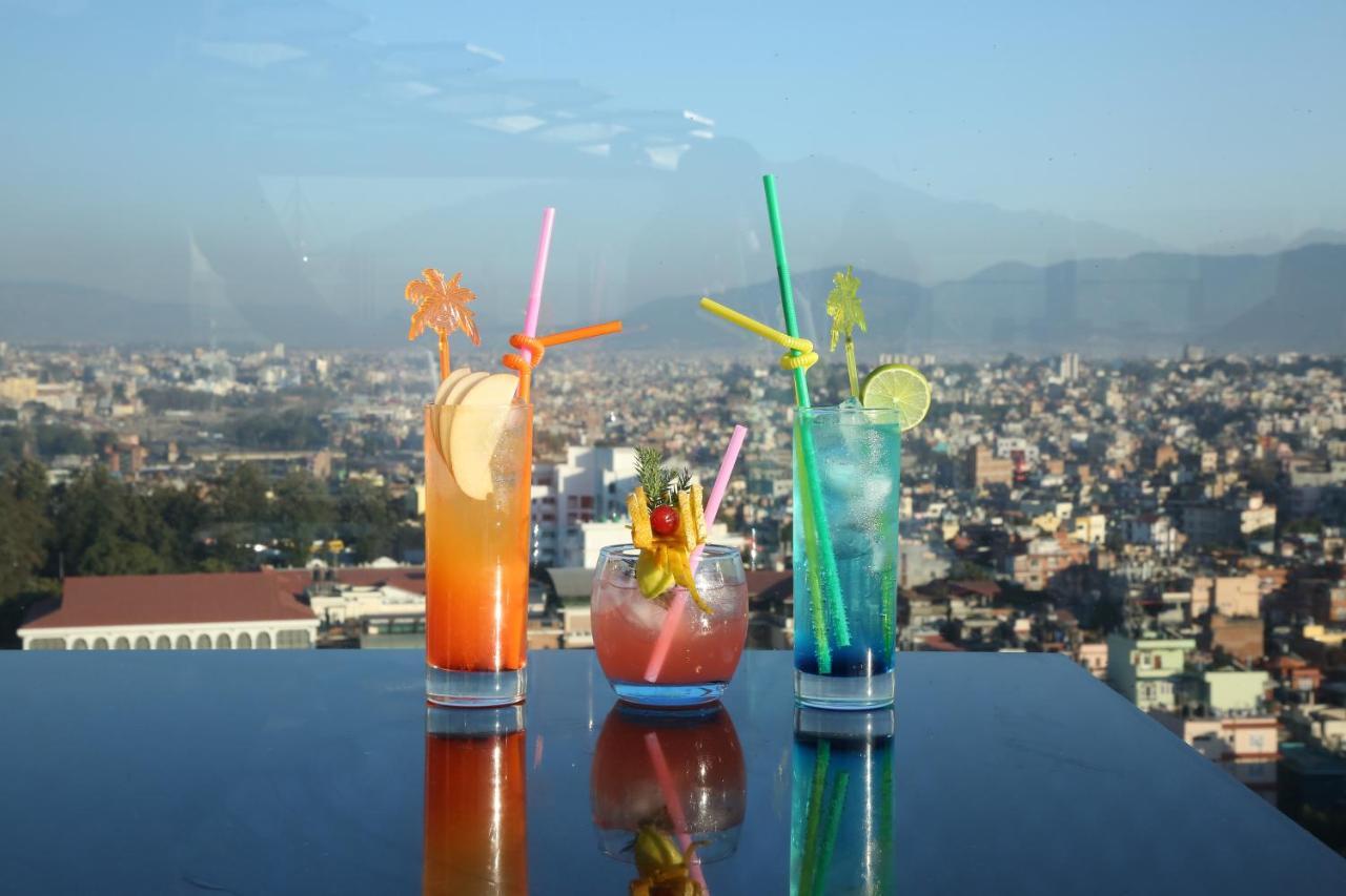 Hotel Crowne Imperial Kathmandu Exteriör bild